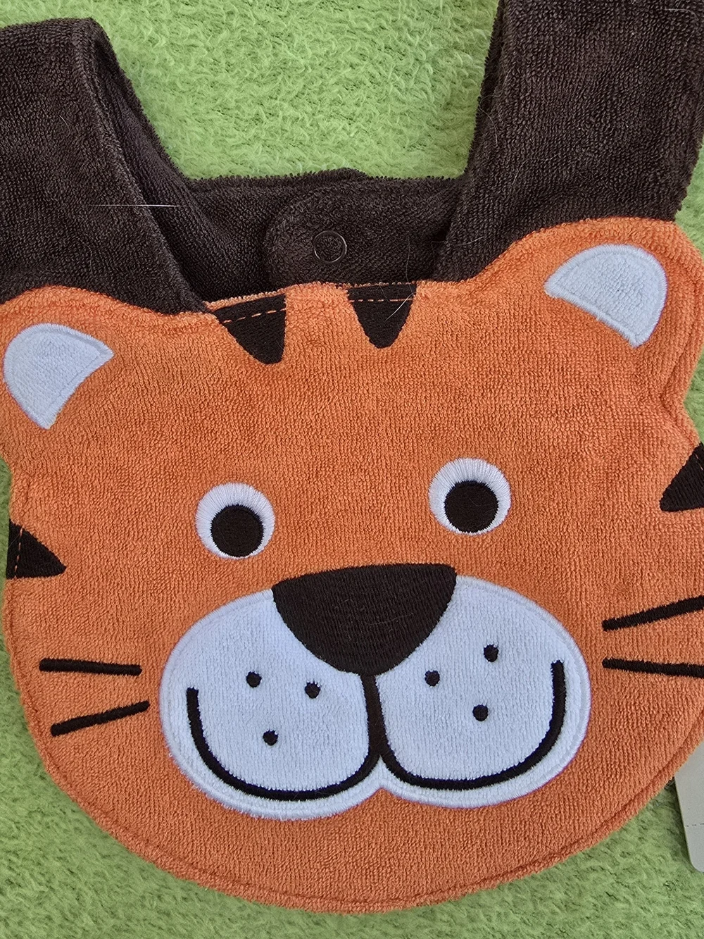 NWT  NEWBORN + UP TIGER FACE BIB CARTERS - Baby BOYS  Orange + Brown TERRY (Q14)